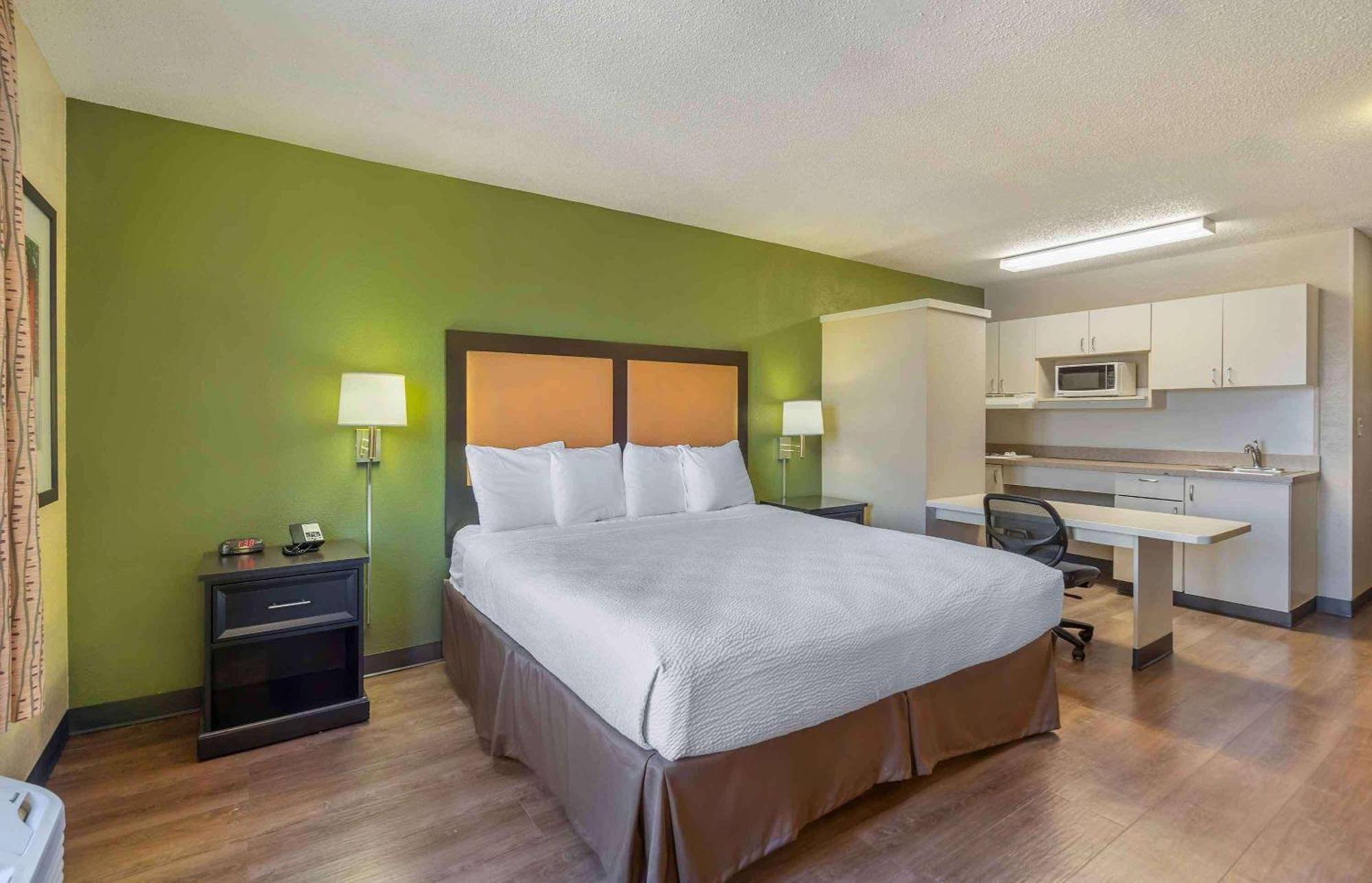 Extended Stay America Select Suites - Chicago - Downers Grove Esterno foto